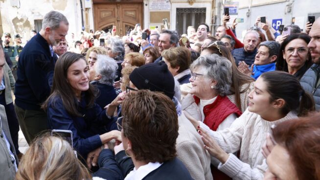 La visita de los Reyes a Valencia tras el temporal, en imágenes