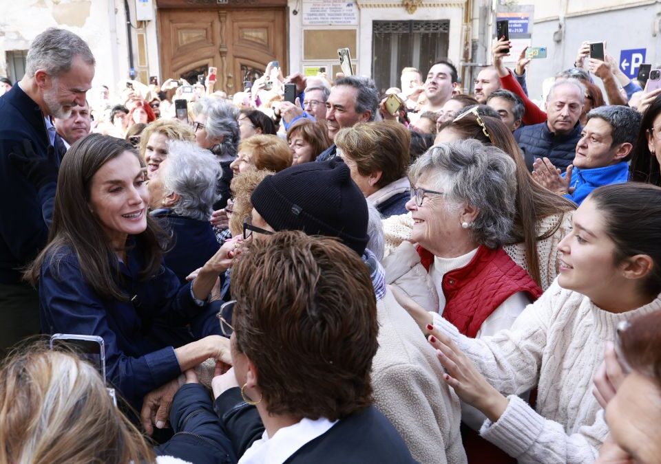 La visita de los Reyes a Valencia tras el temporal, en imágenes