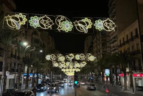 Alicante retrasa el encendido de las luces de Navidad en apoyo a las víctimas de la DANA