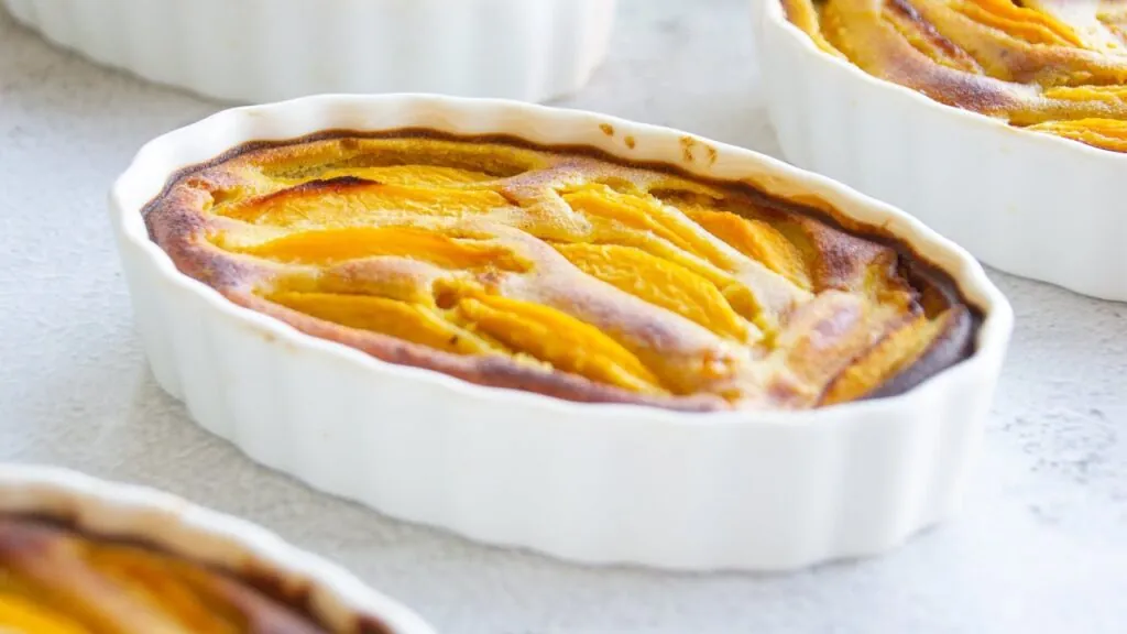 Clafoutis de mango: NADIE A LOS FOGONES (YouTube)