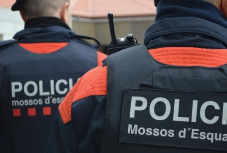 Condenan a penas de diez años de cárcel a tres mossos por traficar con marihuana incautada