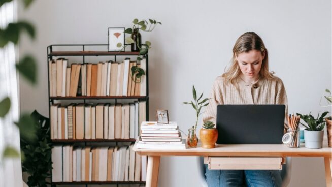 ¿Cómo ser una mujer astuta? Cinco claves para conseguirlo