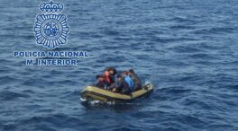 Detenidos tres patrones de pateras en Almería por la muerte de un inmigrante que cayó al mar