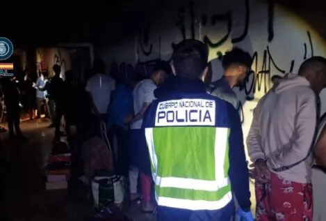 La Policía Nacional detiene a 20 personas por robar en las zonas afectadas por la Dana