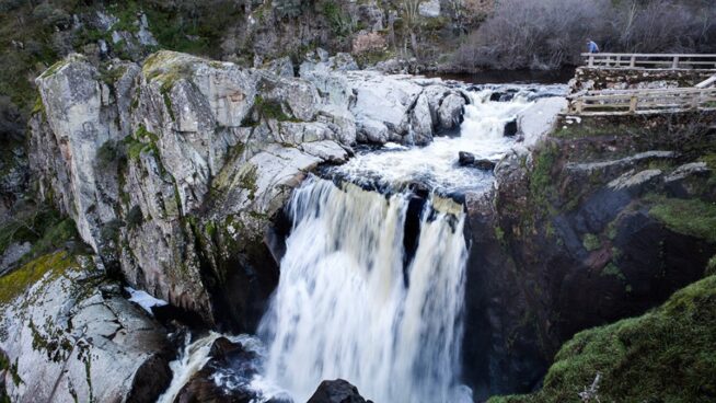 Ni la Cascada del Ézaro, ni la de Saltos de la Poveda: esta es la mejor según los turistas