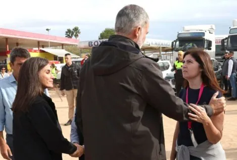 Los Reyes llegan a Paiporta, una de las localidades más afectadas por el temporal