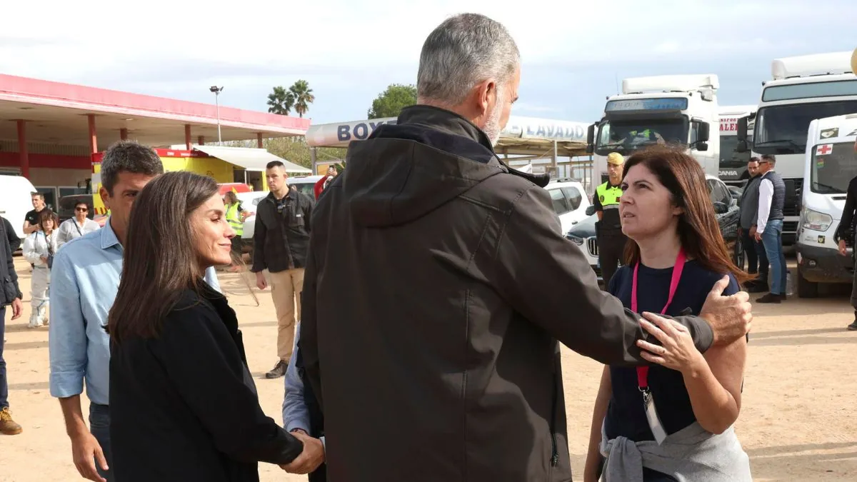 Los Reyes llegan a Paiporta, una de las localidades más afectadas por el temporal