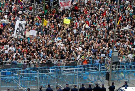 'Rodea el Congreso' llega a los juzgados 12 años después: 21 activistas, al banquillo de acusados