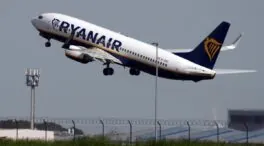 Ryanair ganó un 18% menos en la primera mitad de su año fiscal, hasta los 1.790 millones