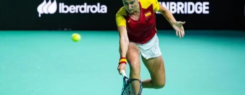 España se despide de la Billie Jean King Cup de Málaga tras las derrotas de Badosa y Sorribes