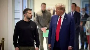 Zelenski confía en alcanzar este año una «paz duradera» tras su conversación con Trump