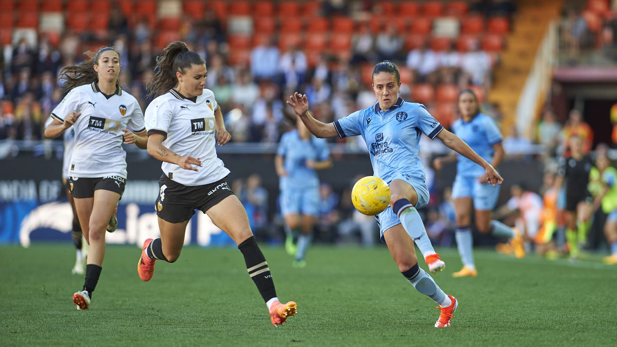 La liga femenina también se aplaza por la riada: cancelado el derbi entre Levante y Valencia