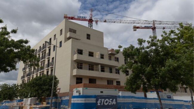 La construcción denuncia el bloqueo de la reforma de la ley del suelo en el Congreso