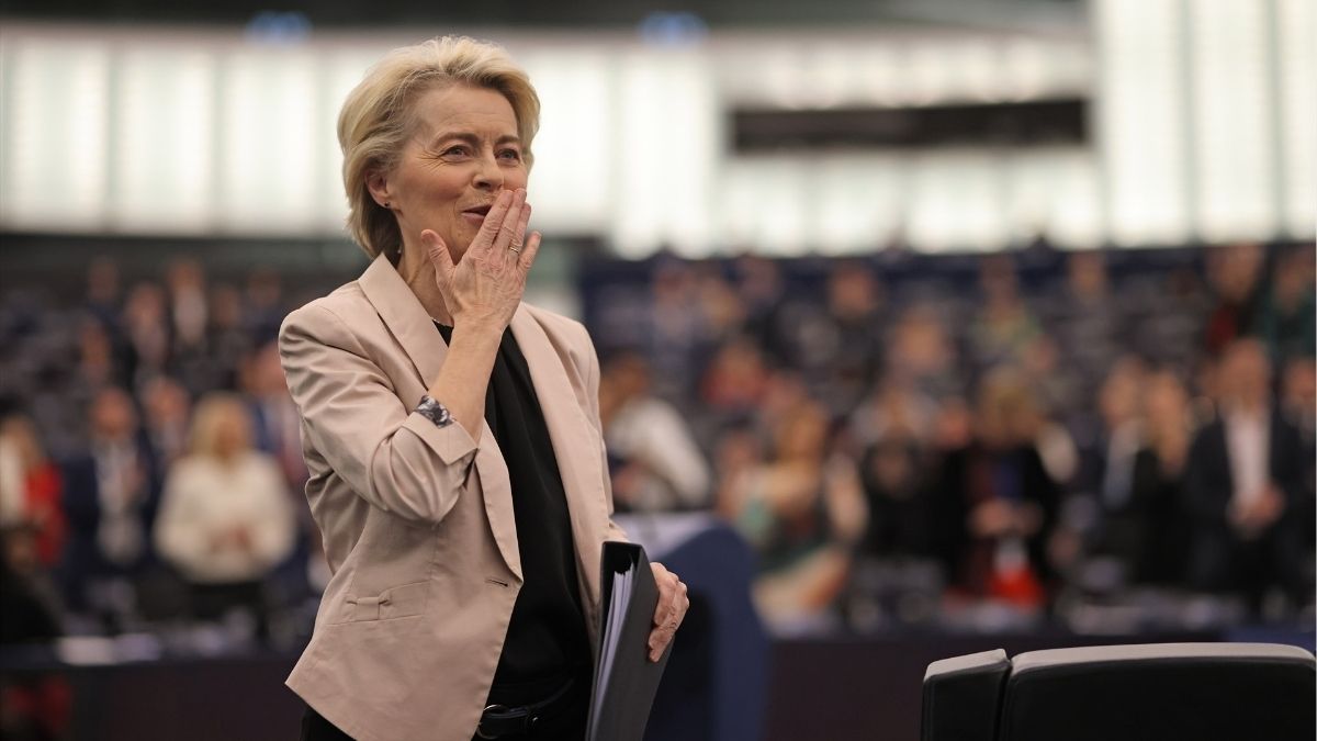 La Eurocámara da luz verde al nuevo Ejecutivo de Von der Leyen con el ‘no’ del PP