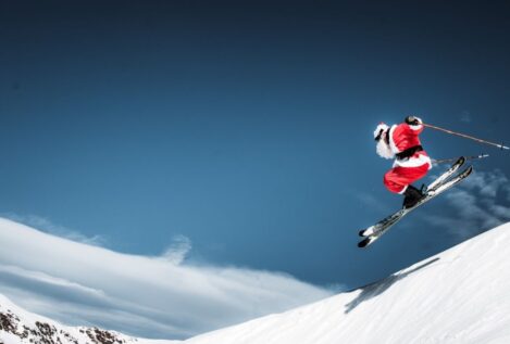 Las estaciones de Andorra se preparan para Navidad con 200 kilómetros de pistas