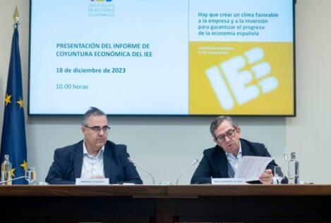 El IEE estima un alza del PIB del 3% en 2024 y del 2,1% en 2025