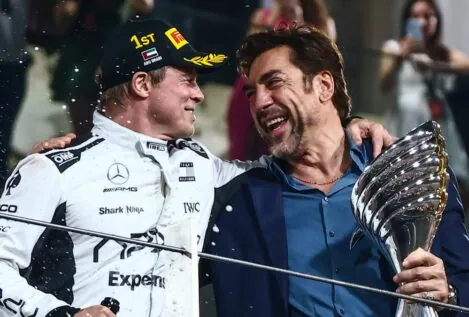 Javier Bardem subió al pódium del GP de Abu Dhabi de F1 tras la victoria (ficticia) de Brad Pitt