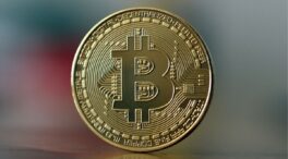 Bitcoin supera por primera vez los 100.000 dólares