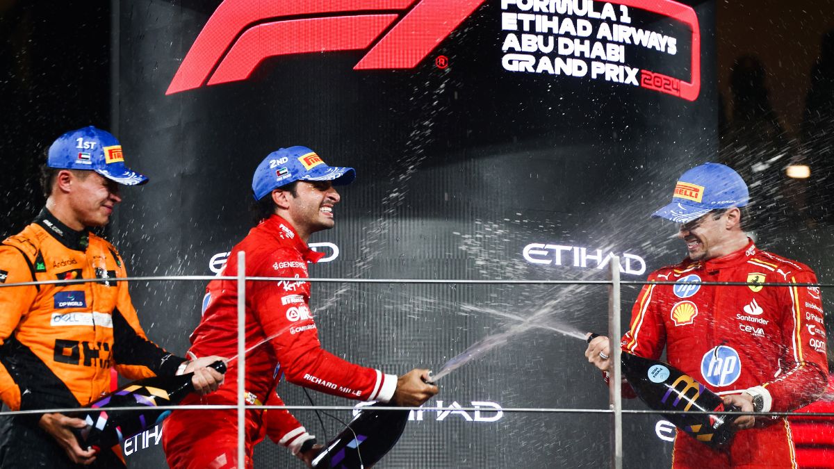 Sainz, a un paso de ultimar la remontada idílica de Ferrari en Abu Dhabi