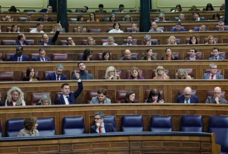 El Congreso urge al Gobierno a pedir al TPI la detención de Maduro pese al rechazo del PSOE