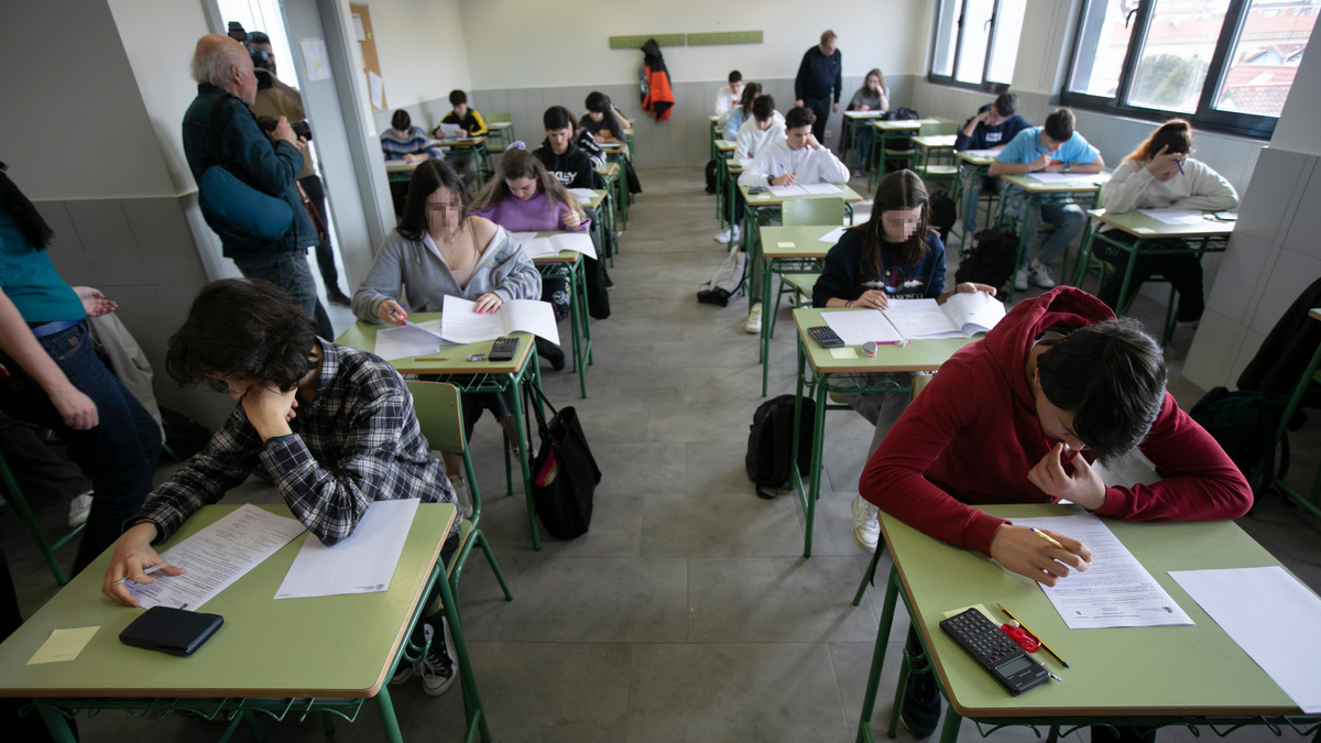 Varios heridos en un colegio de Huelva por el reto ‘Superman Challenge’ en TikTok