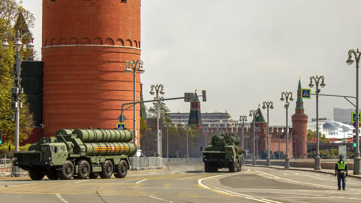 Rusia inicia una carrera para sacar de Siria material clasificado y hay un premio gordo