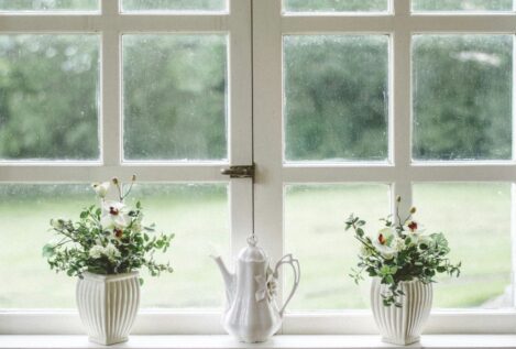 Estos son los tres ingredientes a evitar en la cocina para prevenir el moho de las ventanas