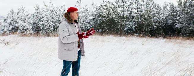 El invierno, la estación de los ictus y los infartos: cómo el clima afecta a la salud cardiovascular