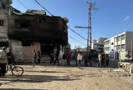 Mueren cinco reporteros en un ataque israelí frente a un hospital en Gaza