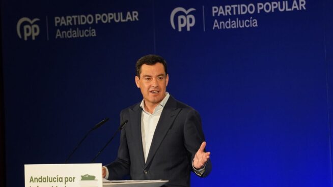 Moreno consolida su absoluta con una ventaja de 22,1 puntos sobre el PSOE, según el Centra