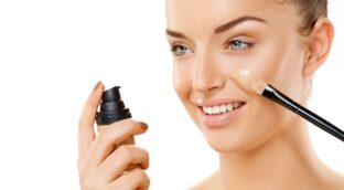 Las 10 mejores bases de maquillaje de 2025 y diferentes coberturas