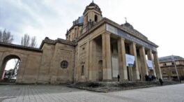 Presentan una 'ley popular' para proteger de Bildu el Monumento a los Caídos de Pamplona