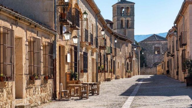 Así es el castillo segoviano de Santiago Segura y José Mota que debes visitar estas Navidades