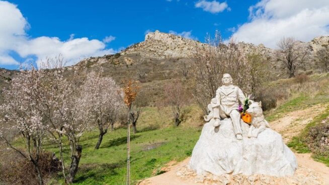 Así es el pueblo medieval de Burgos donde nació Félix Rodríguez de la Fuente