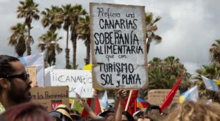 La falta de alquiler asequible obliga a los hoteleros a comprar casas a sus trabajadores