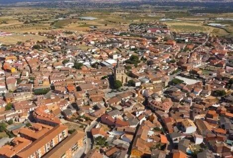 La crisis de la vivienda pasa de las ciudades a los pueblos por las segundas residencias