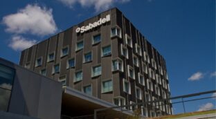 El Sabadell, incapaz de detener la fuga de fondos en su gestora en la recta final de la opa