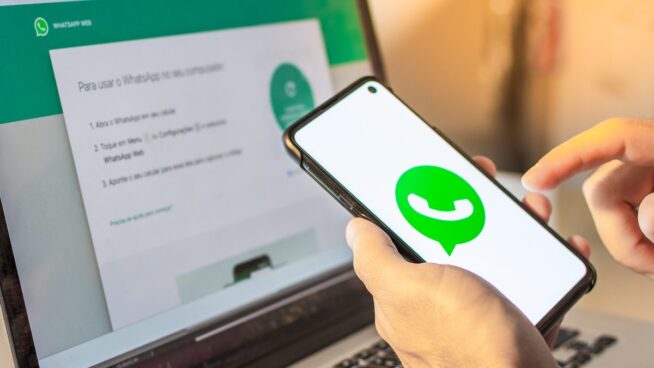 Una juez valida Whatsapp como medio para notificar una ausencia justificada al trabajo