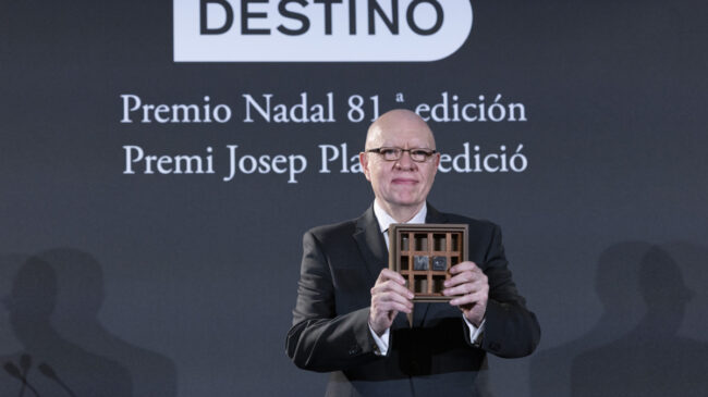 El argentino Jorge Fernández Díaz gana el 81 Premio Nadal con 'El secreto de Marcial'