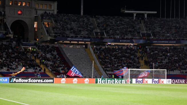 El Ayuntamiento de Barcelona dejará al Barça jugar en Montjuic si el Camp Nou no está listo