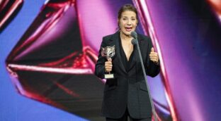 La actriz Emma Vilarasau critica la «penosa actuación» del juez Carretero con Elisa Mouilaá