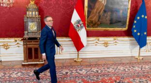 El líder de la ultraderecha en Austria apoya a la UE pero pide «el fin del comunismo climático»