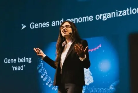 Una bioquímica es premiada por su tesis contra el cáncer debido a su excelente investigación