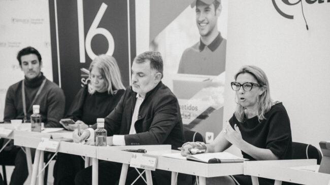 Un verdadero líder crea nuevos líderes, no seguidores