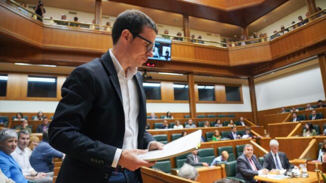 Bildu acusa a Junts y PNV de «condicionar demasiado el debate político del Estado»