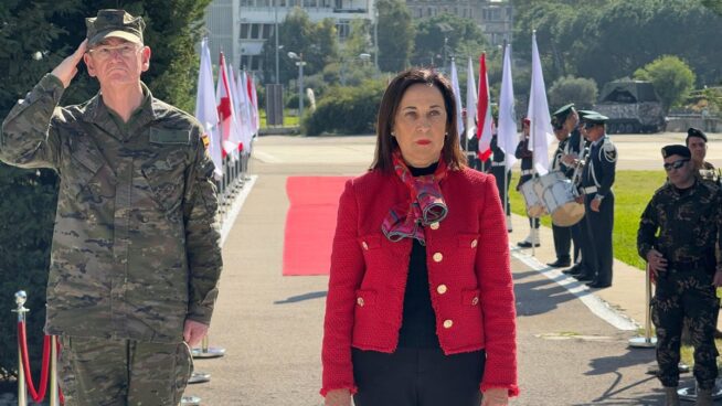 Defensa admite en un correo interno el robo de datos a miles de guardias civiles y militares