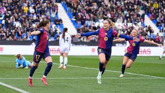 El Barcelona se lleva la Supercopa femenina con una 'manita' al Real Madrid