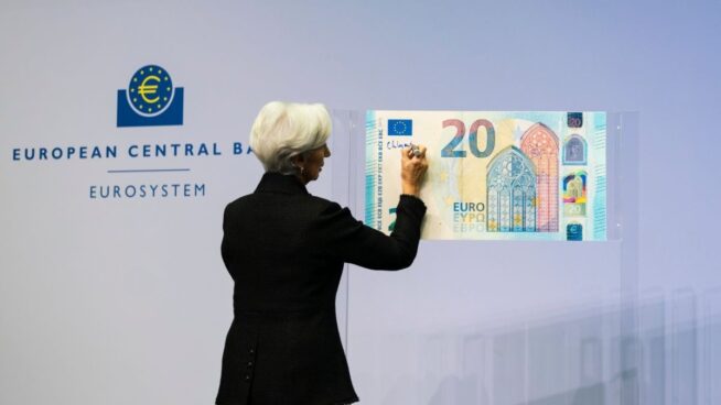 Breve historia del fiasco del euro: sin reglas fiscales serias no puede haber moneda fuerte