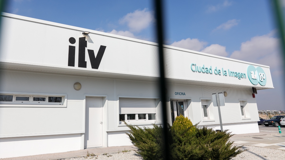 El funcionamiento del coche comodín de la ITV: todos aprueban la inspección