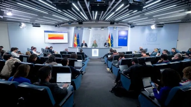 El Consejo de Ministros autoriza la compra de Hispasat por parte de Indra